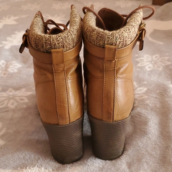 Collecting My Trots Bootie - Picture 4 of 4